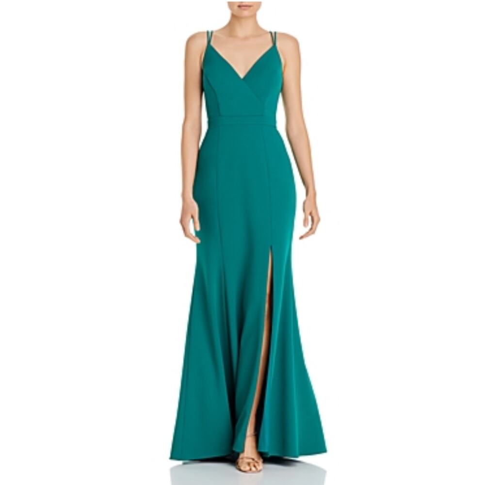 AQUA Green Evening Gown Sleeveless Strappy V-Neck A-Line Formal Dress Size 6